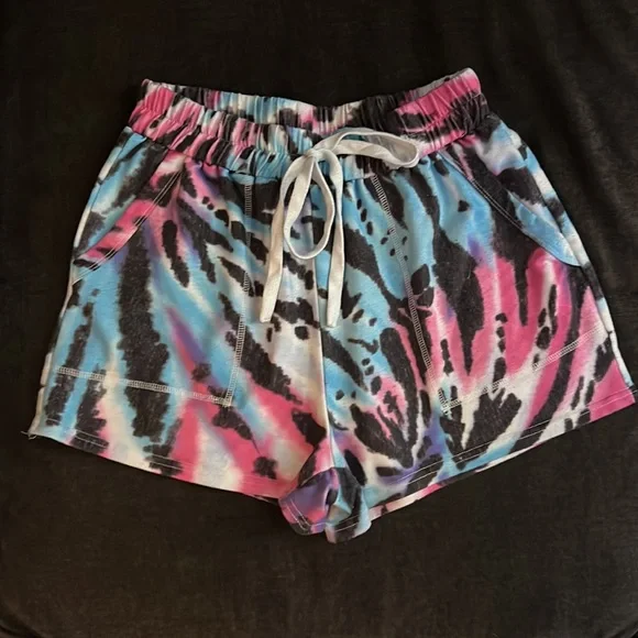 Two piece lounge set, Medium 🩷 - Picture 2 of 3